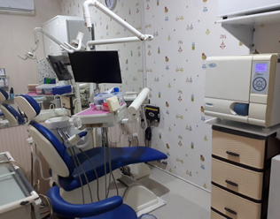 Kegiatan klinik drg. Meity 6